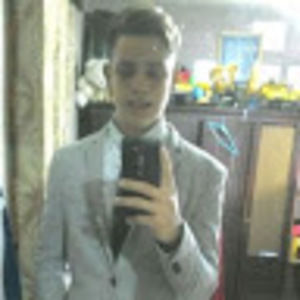 Meet your Posher, Carlos